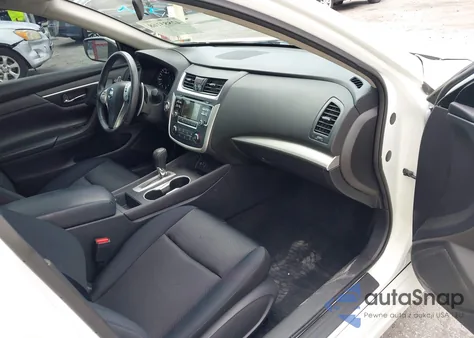 2017 Nissan Altima 2.5 Sr z USA, uszkodzony, nr VIN 1N4AL3AP4HC158673